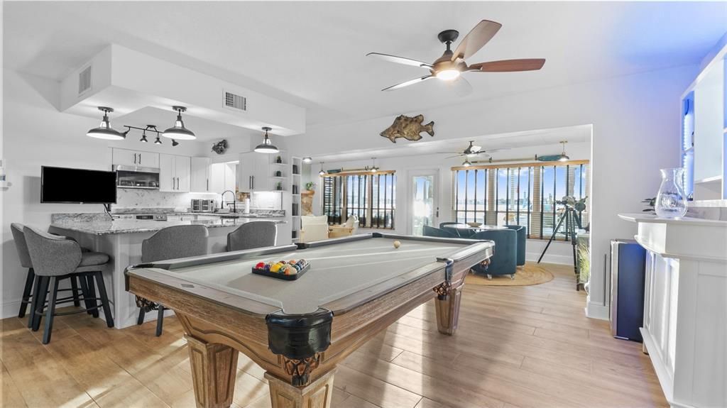 For Sale: $1,650,000 (4 beds, 2 baths, 2120 Square Feet)