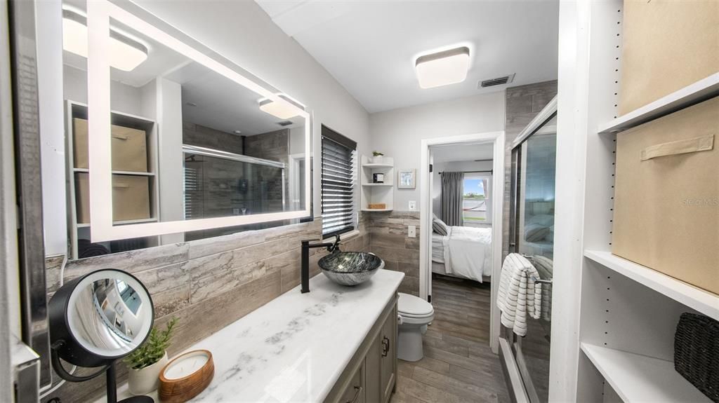 For Sale: $1,650,000 (4 beds, 2 baths, 2120 Square Feet)
