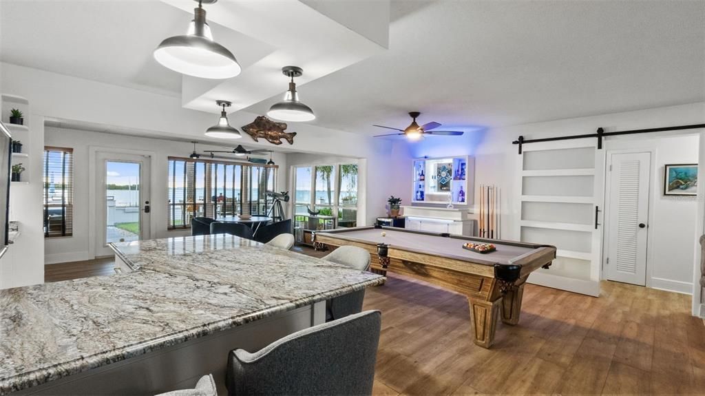 For Sale: $1,650,000 (4 beds, 2 baths, 2120 Square Feet)