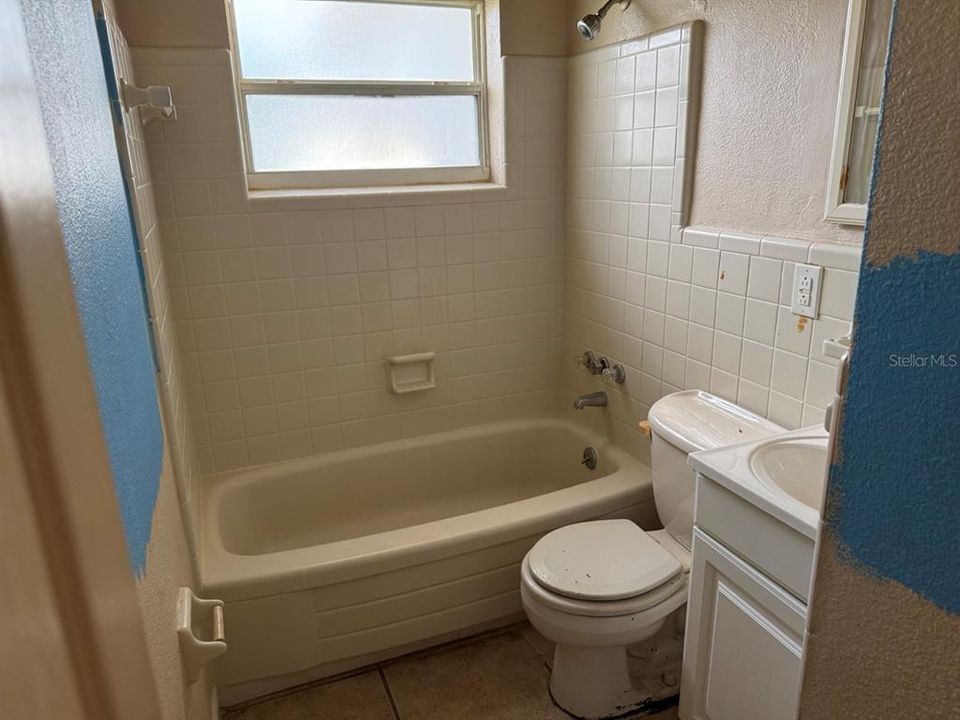 На продажу: $289,900 (3 спален, 2 ванн, 1330 Квадратных фут)