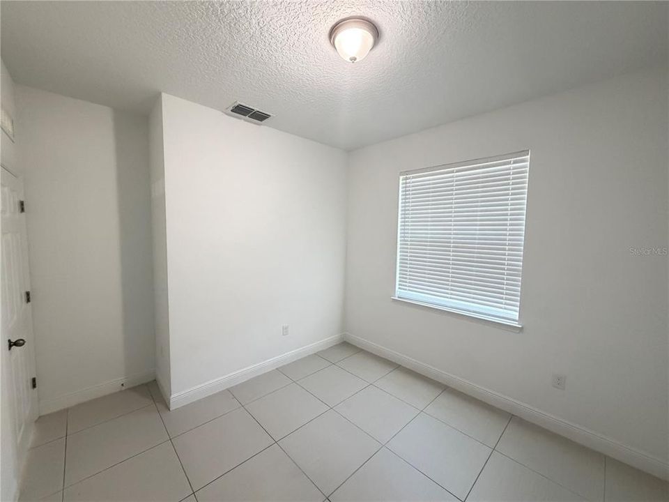 For Rent: $1,675 (3 beds, 2 baths, 1268 Square Feet)