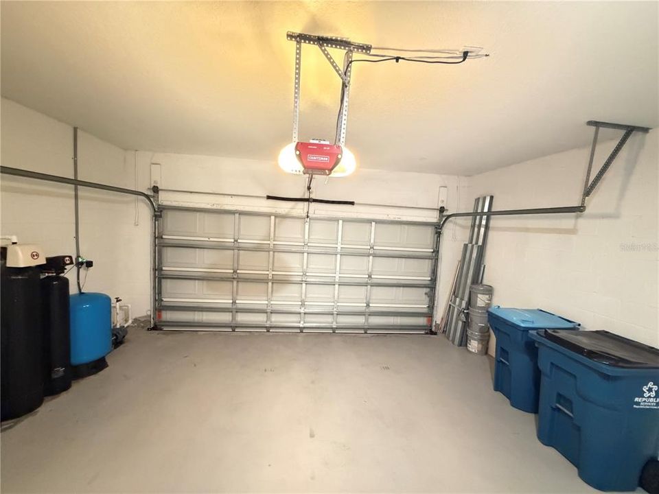 For Rent: $1,675 (3 beds, 2 baths, 1268 Square Feet)