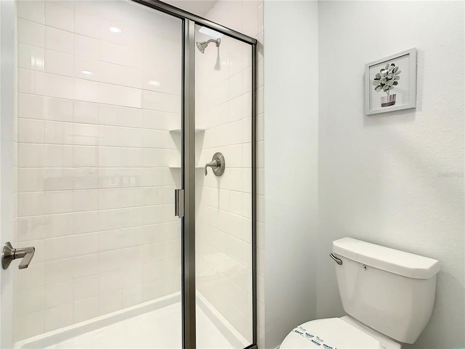 En Venta: $574,000 (4 camas, 3 baños, 1902 Pies cuadrados)