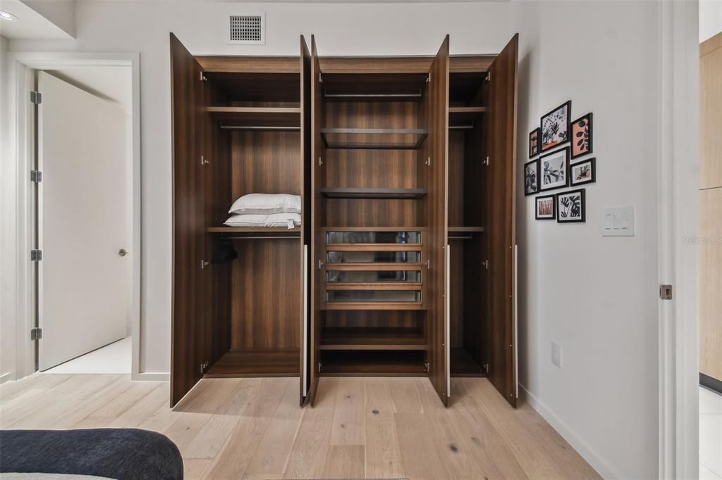 В аренду: $8,500 (3 спален, 3 ванн, 1847 Квадратных фут)