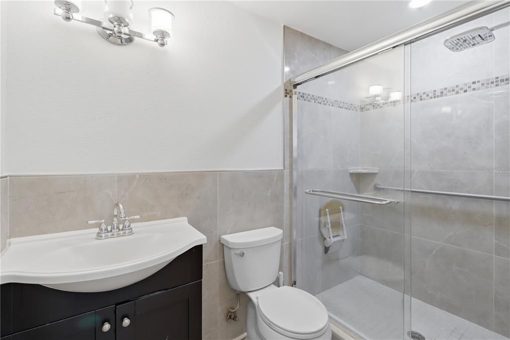 En Venta: $295,000 (3 camas, 2 baños, 1544 Pies cuadrados)