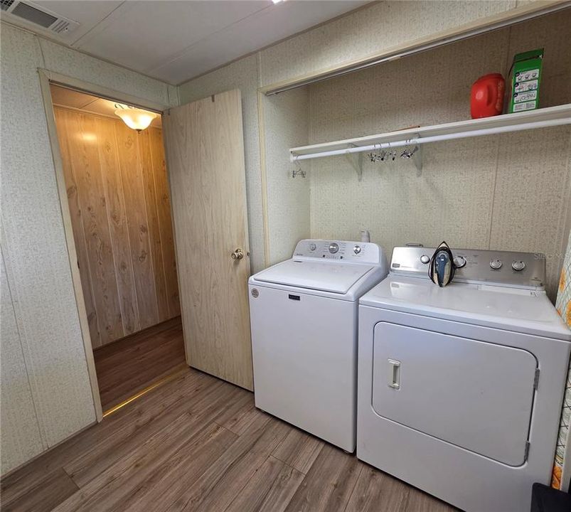 En Venta: $149,900 (2 camas, 2 baños, 1370 Pies cuadrados)