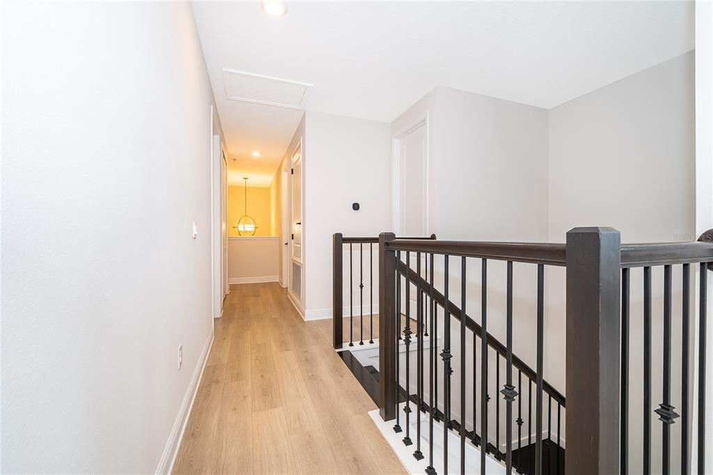 En Venta: $1,299,000 (6 camas, 5 baños, 3739 Pies cuadrados)