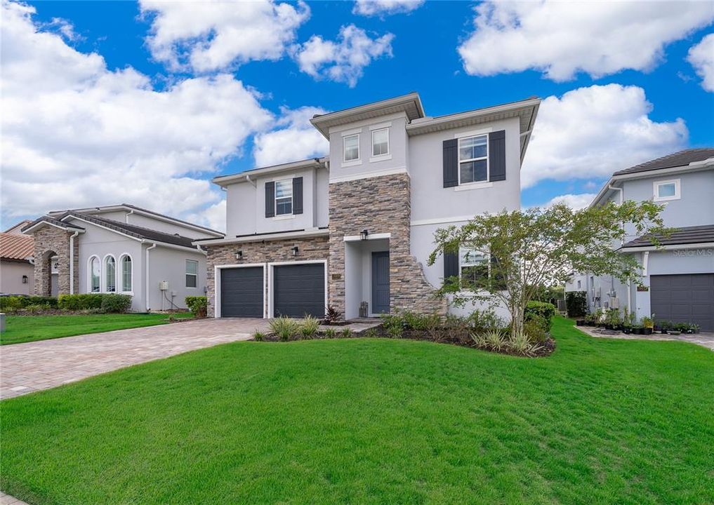 En Venta: $1,299,000 (6 camas, 5 baños, 3739 Pies cuadrados)