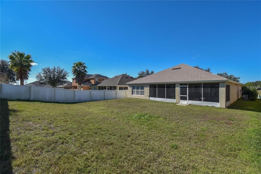 En Venta: $268,500 (2 camas, 2 baños, 1591 Pies cuadrados)