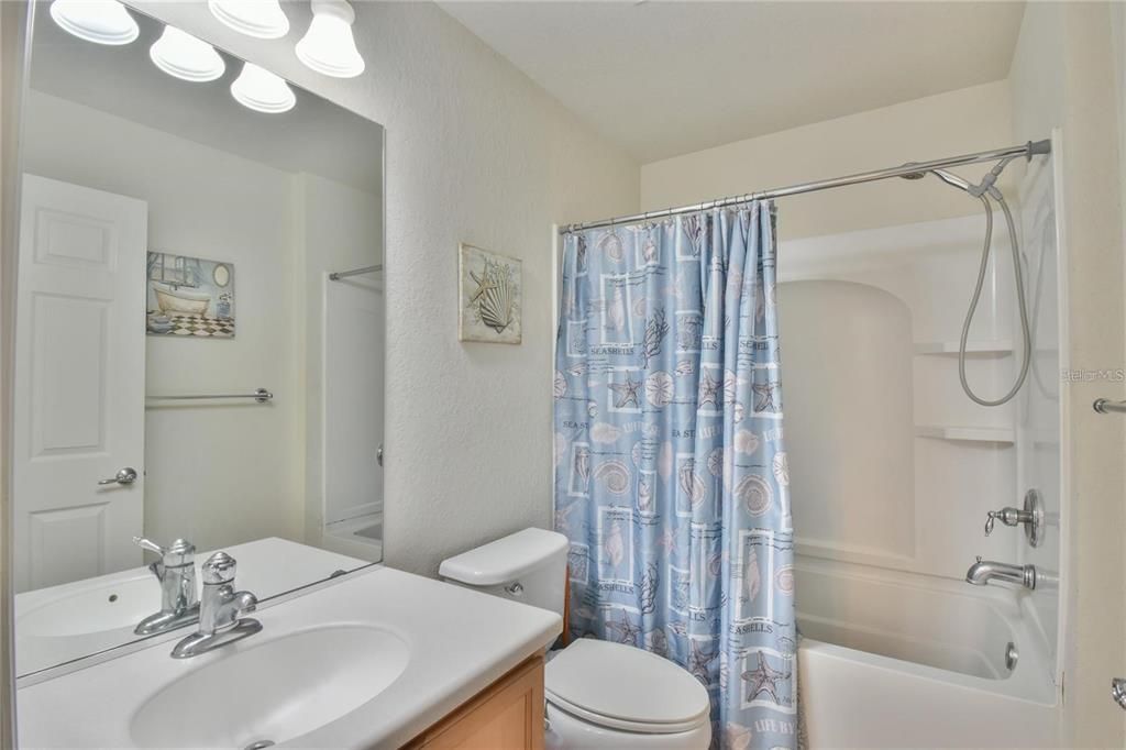 En Venta: $268,500 (2 camas, 2 baños, 1591 Pies cuadrados)