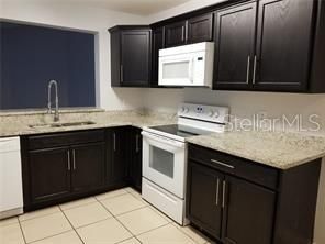 For Rent: $1,750 (3 beds, 2 baths, 1278 Square Feet)