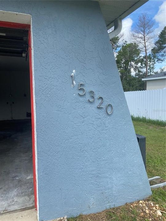 For Rent: $1,600 (3 beds, 2 baths, 1038 Square Feet)