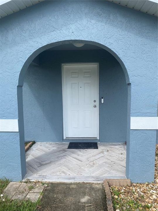 For Rent: $1,600 (3 beds, 2 baths, 1038 Square Feet)
