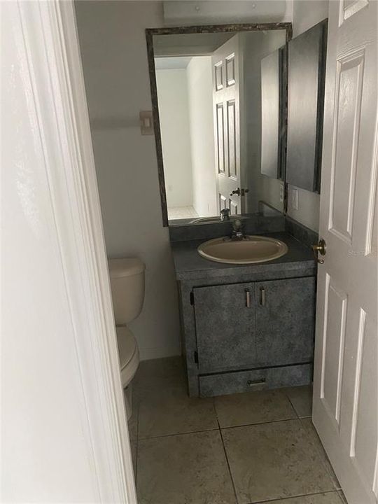 For Rent: $1,600 (3 beds, 2 baths, 1038 Square Feet)