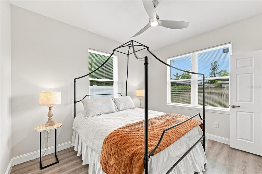 For Rent: $3,695 (3 beds, 2 baths, 1550 Square Feet)