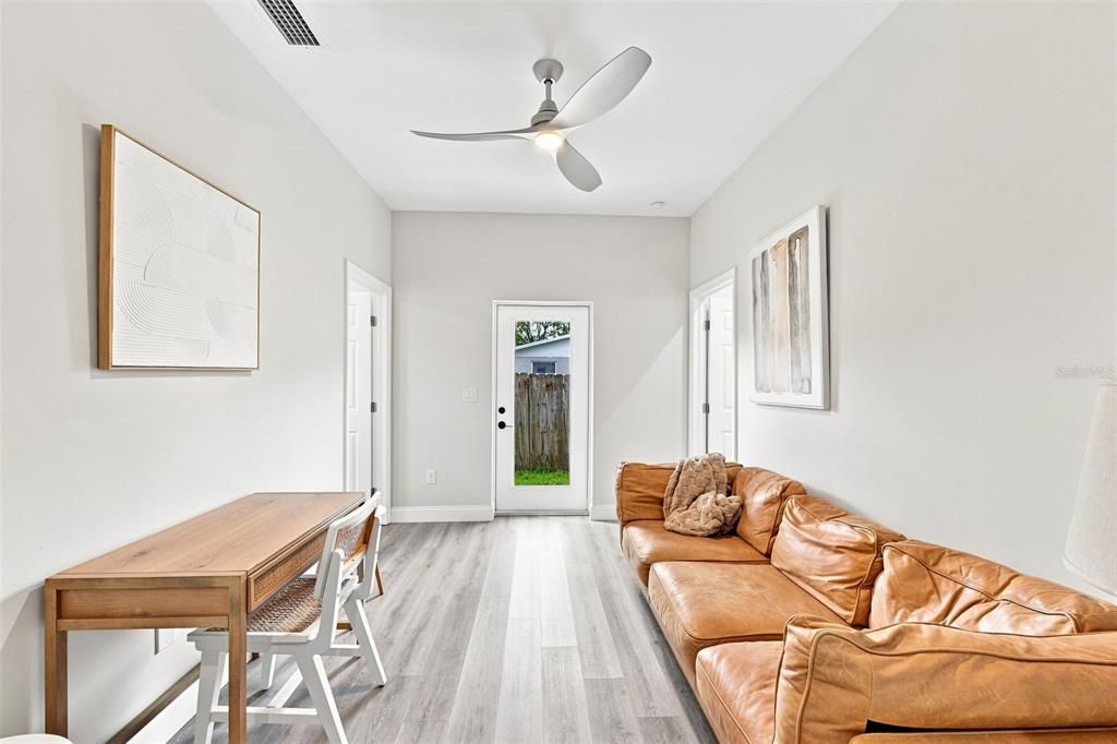 For Rent: $3,695 (3 beds, 2 baths, 1550 Square Feet)
