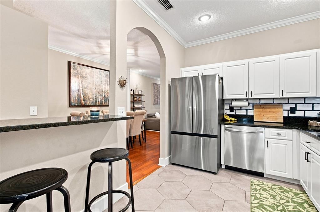 For Sale: $374,900 (4 beds, 2 baths, 1623 Square Feet)