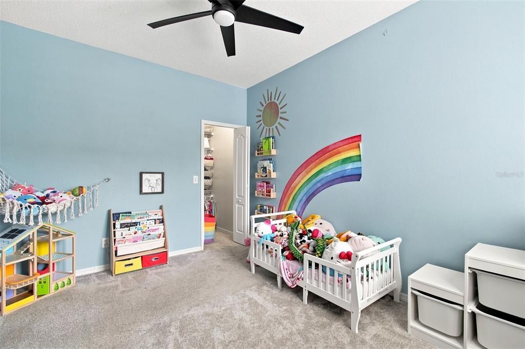 For Sale: $374,900 (4 beds, 2 baths, 1623 Square Feet)