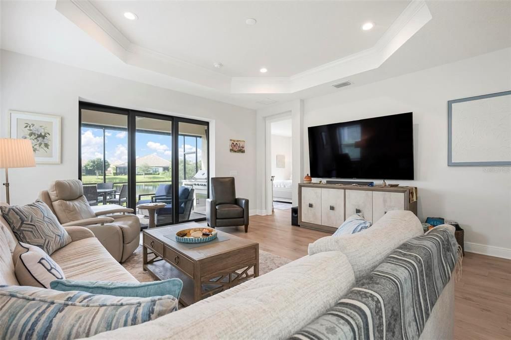 For Sale: $485,000 (3 beds, 2 baths, 1850 Square Feet)
