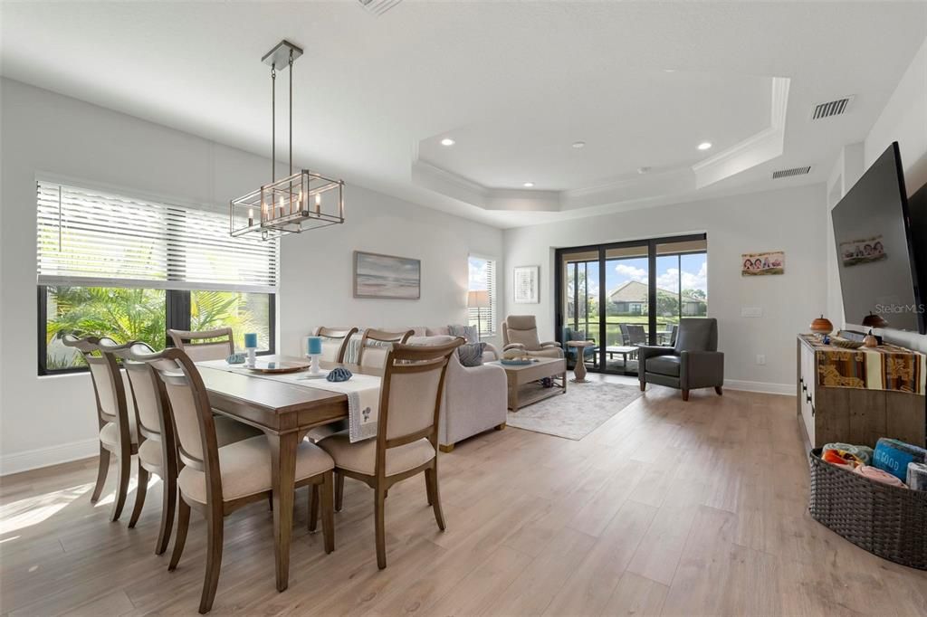 For Sale: $485,000 (3 beds, 2 baths, 1850 Square Feet)