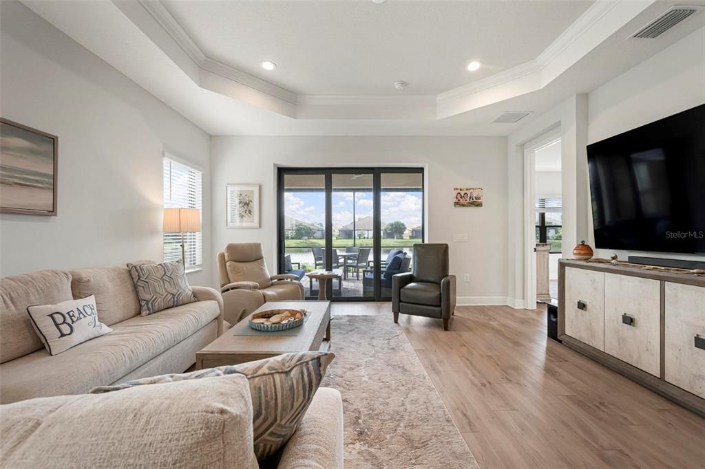 For Sale: $485,000 (3 beds, 2 baths, 1850 Square Feet)