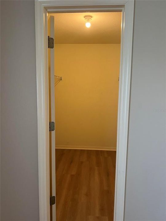 For Sale: $196,000 (2 beds, 2 baths, 1495 Square Feet)