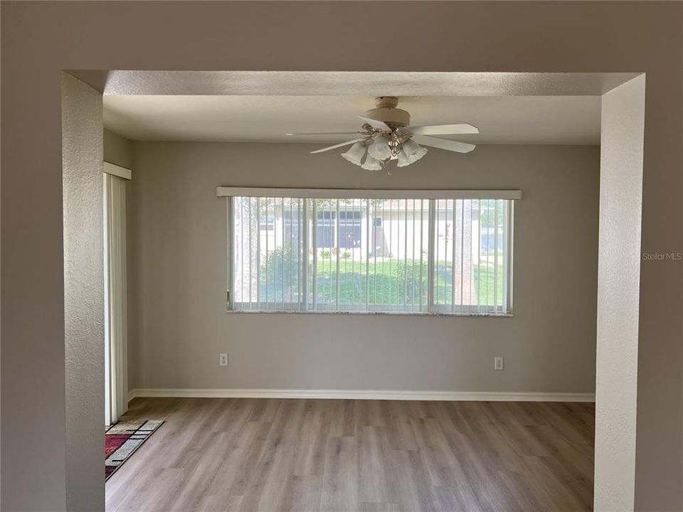 For Sale: $196,000 (2 beds, 2 baths, 1495 Square Feet)