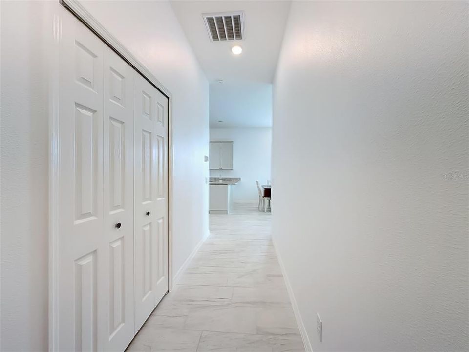 For Sale: $590,000 (2 beds, 2 baths, 1200 Square Feet)