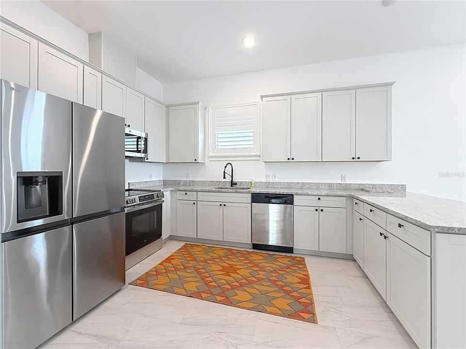 For Sale: $590,000 (2 beds, 2 baths, 1200 Square Feet)