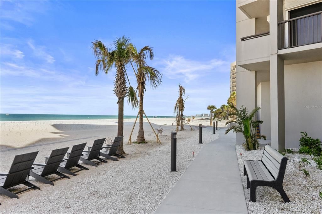 For Rent: $4,500 (2 beds, 2 baths, 1610 Square Feet)