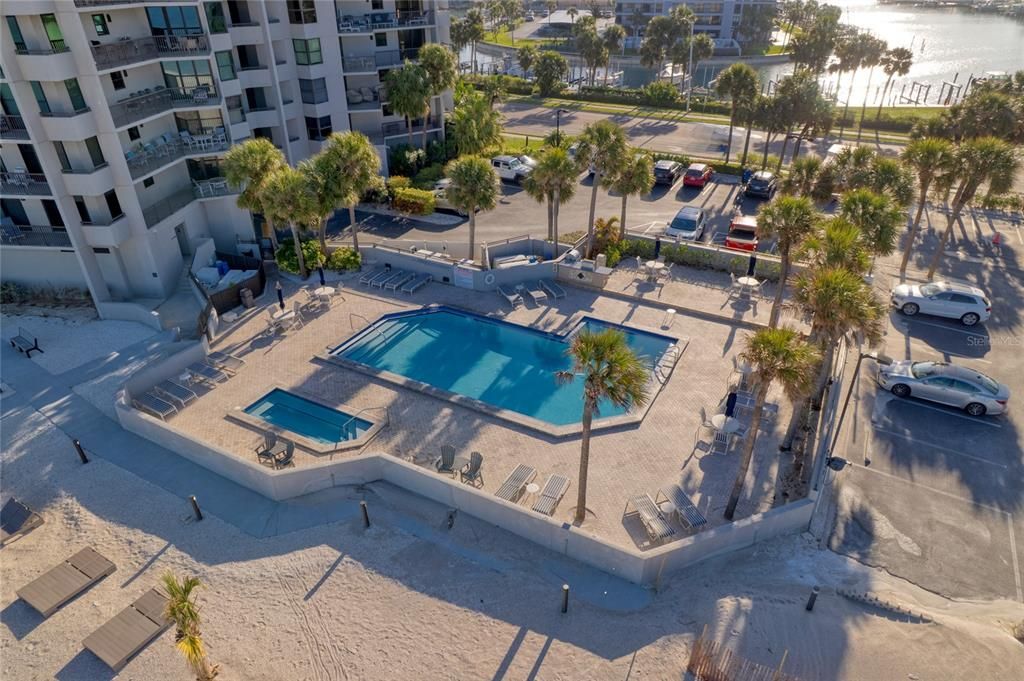 For Rent: $4,500 (2 beds, 2 baths, 1610 Square Feet)