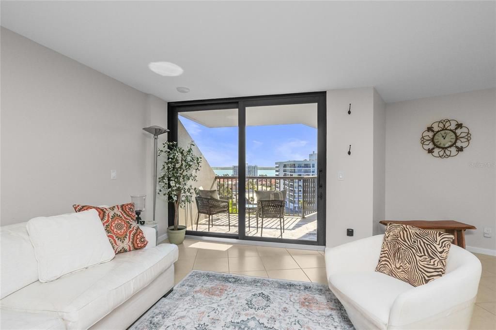 For Rent: $4,500 (2 beds, 2 baths, 1610 Square Feet)