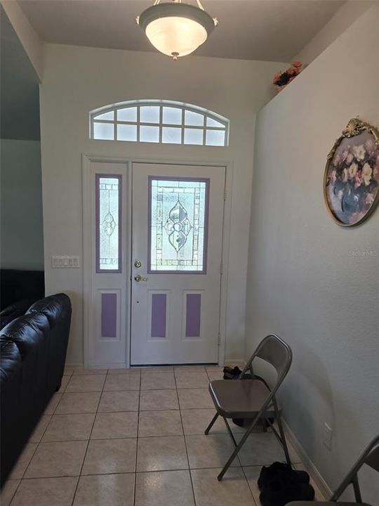 For Sale: $319,000 (3 beds, 2 baths, 1974 Square Feet)