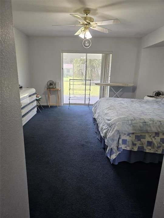 For Sale: $319,000 (3 beds, 2 baths, 1974 Square Feet)