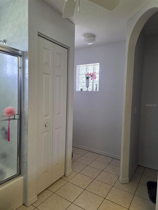 For Sale: $319,000 (3 beds, 2 baths, 1974 Square Feet)