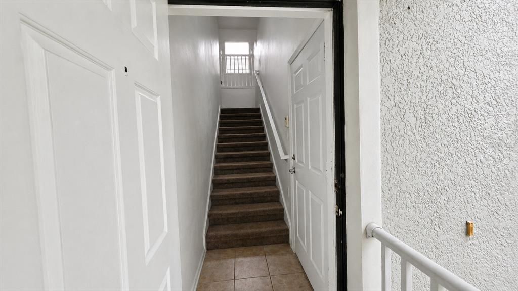 En Venta: $297,000 (3 camas, 2 baños, 1771 Pies cuadrados)