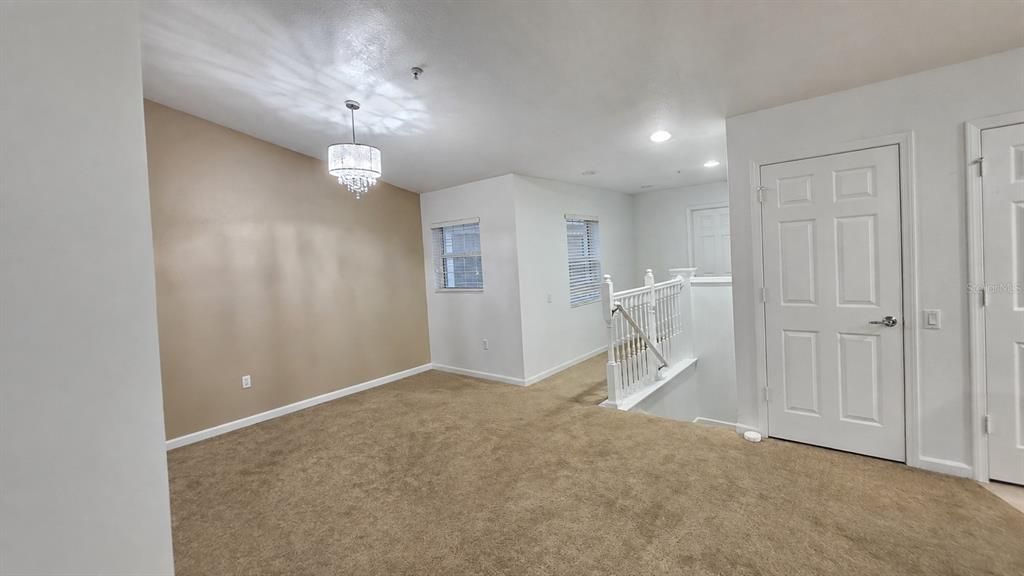 En Venta: $297,000 (3 camas, 2 baños, 1771 Pies cuadrados)