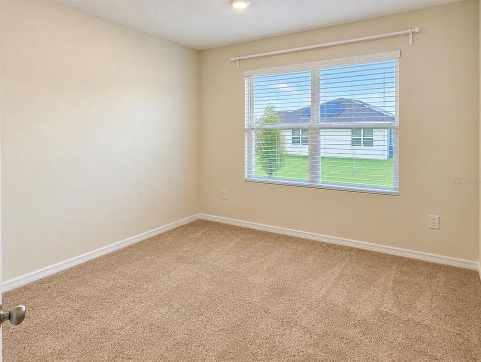 For Sale: $339,000 (4 beds, 2 baths, 1867 Square Feet)