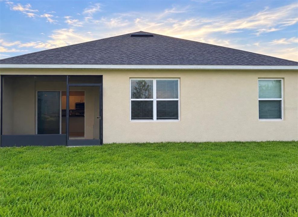 For Sale: $339,000 (4 beds, 2 baths, 1867 Square Feet)