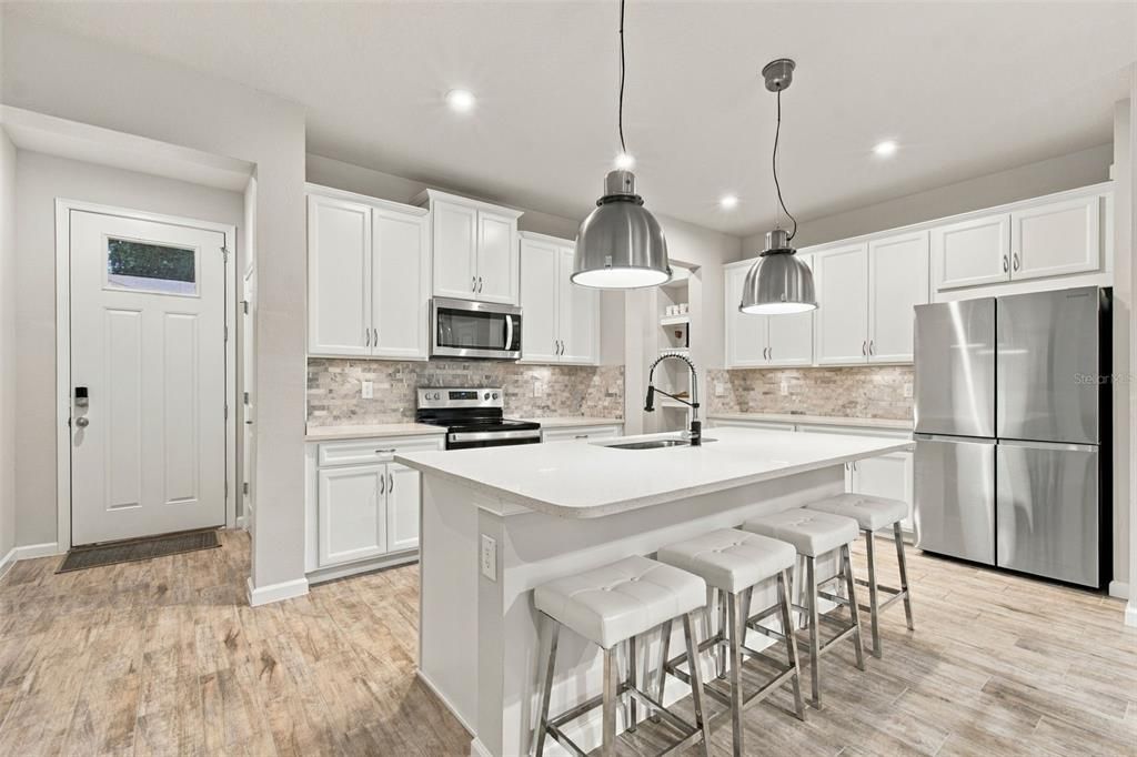 En Venta: $379,900 (3 camas, 2 baños, 1888 Pies cuadrados)