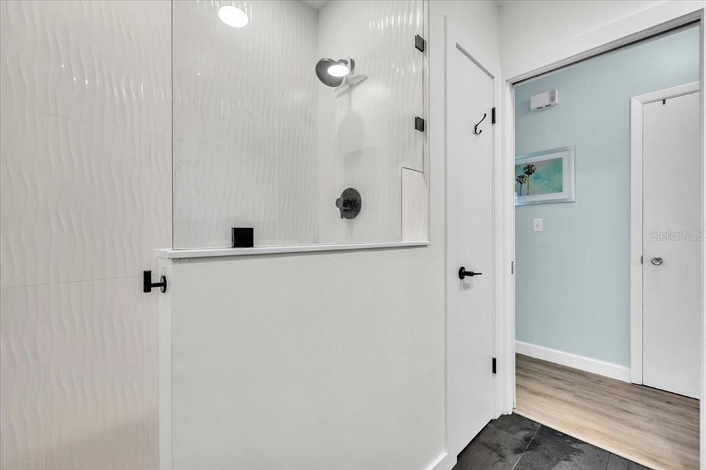 For Sale: $429,900 (3 beds, 2 baths, 1815 Square Feet)