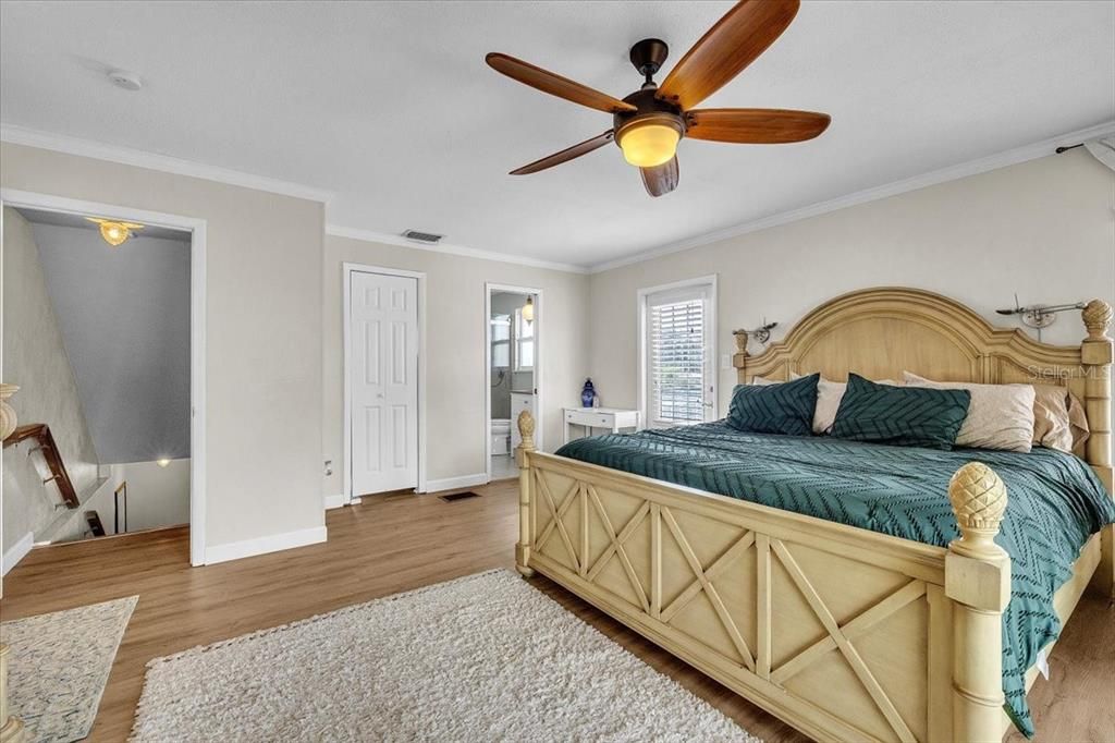 For Sale: $429,900 (3 beds, 2 baths, 1815 Square Feet)