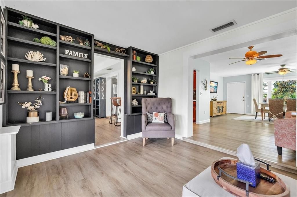 For Sale: $429,900 (3 beds, 2 baths, 1815 Square Feet)
