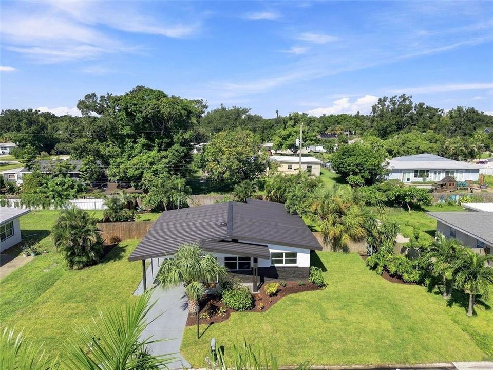 En Venta: $449,900 (2 camas, 2 baños, 1174 Pies cuadrados)