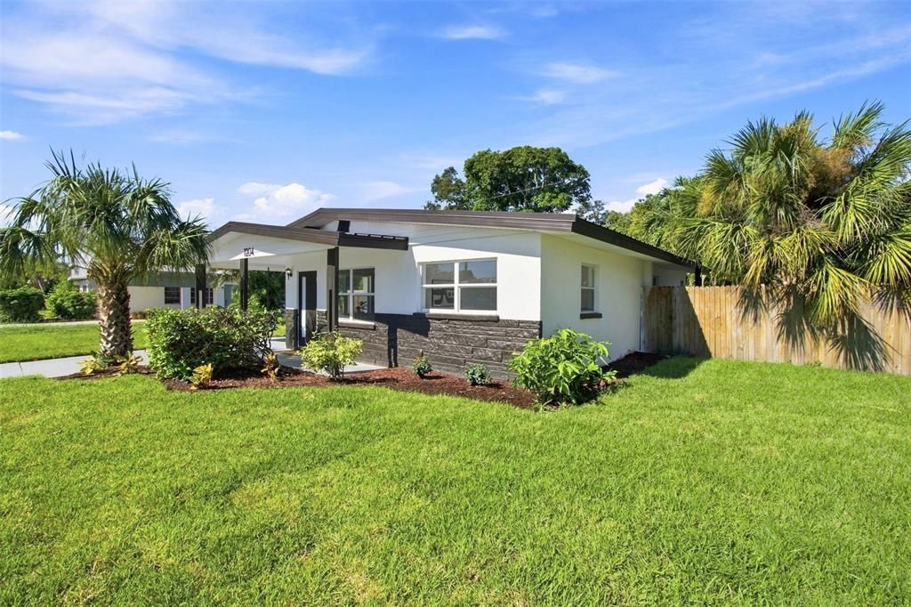 En Venta: $449,900 (2 camas, 2 baños, 1174 Pies cuadrados)