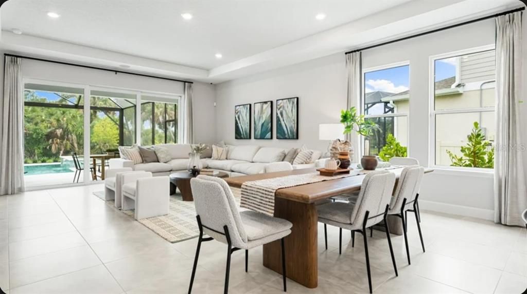 En Venta: $459,999 (4 camas, 3 baños, 2395 Pies cuadrados)