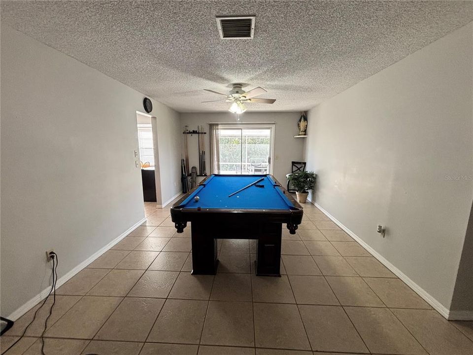 For Rent: $1,650 (2 beds, 2 baths, 1294 Square Feet)