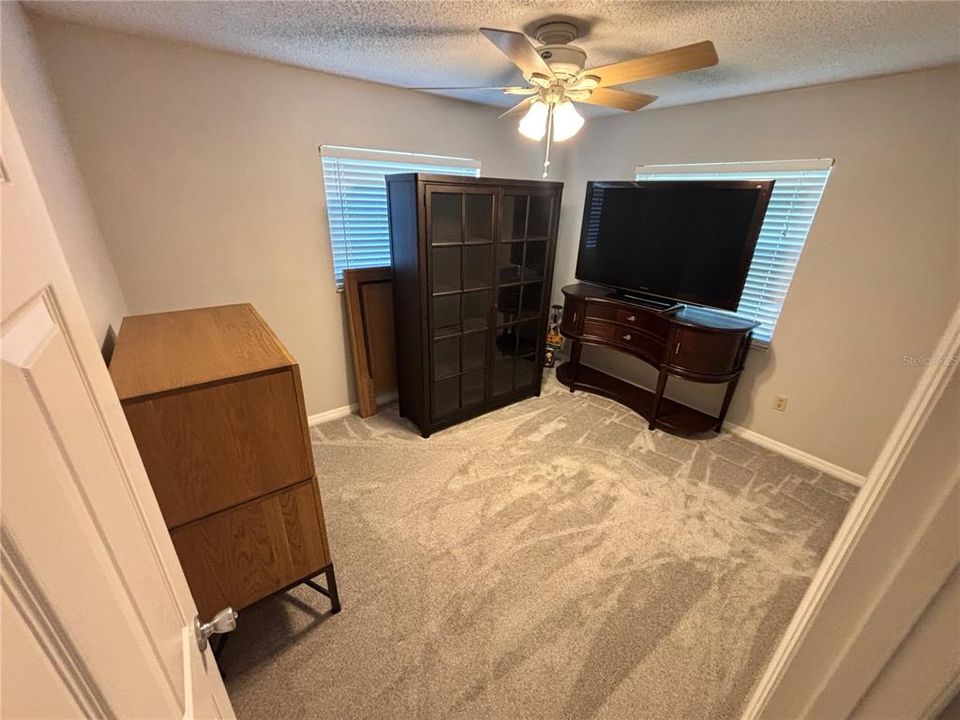 For Rent: $1,650 (2 beds, 2 baths, 1294 Square Feet)