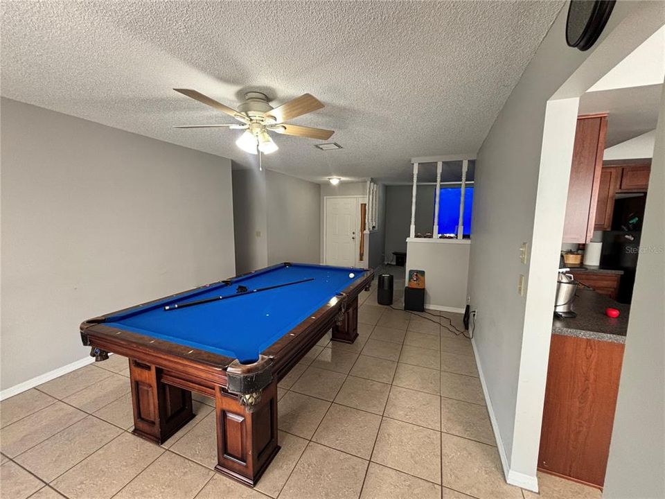 For Rent: $1,650 (2 beds, 2 baths, 1294 Square Feet)
