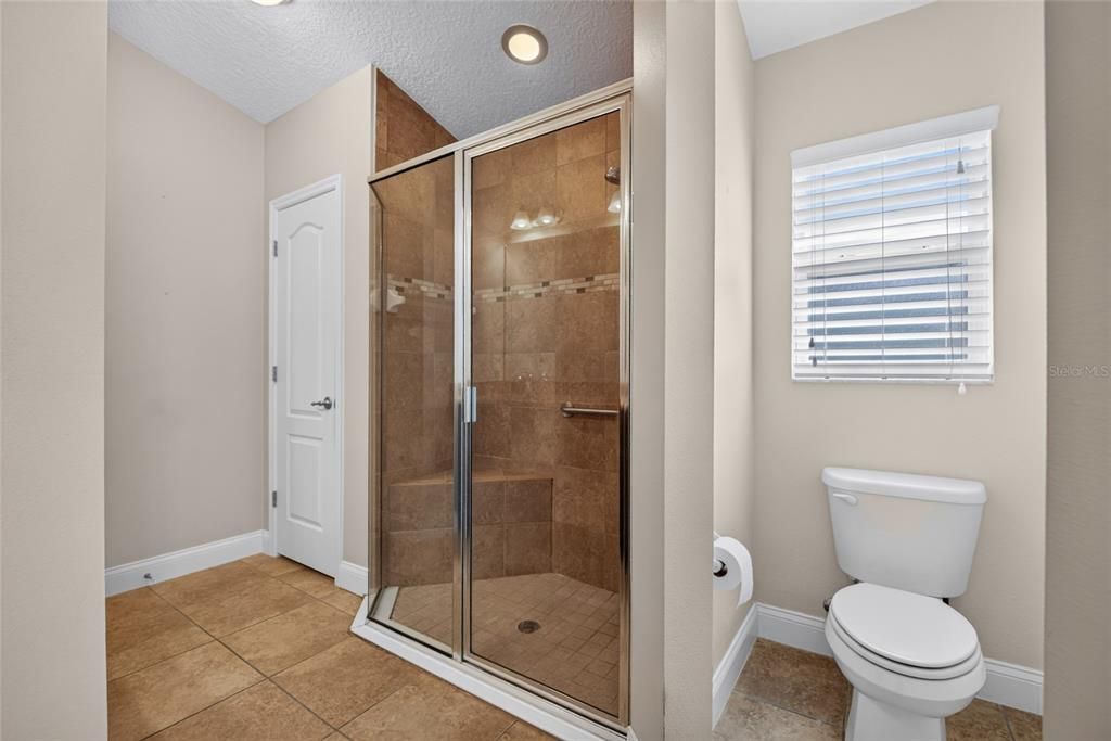 待售: $289,900 (3 贝兹, 2 浴室, 1574 平方英尺)
